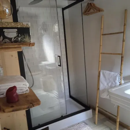 Libellule Domaine De La Mamounette *