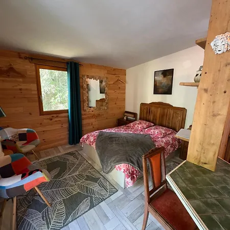 Дом отдыха Libellule Domaine De La Mamounette Champclause