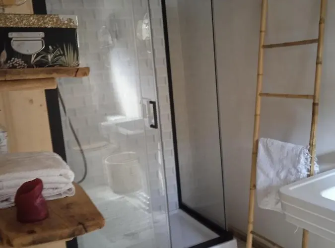 Libellule Domaine De La Mamounette *